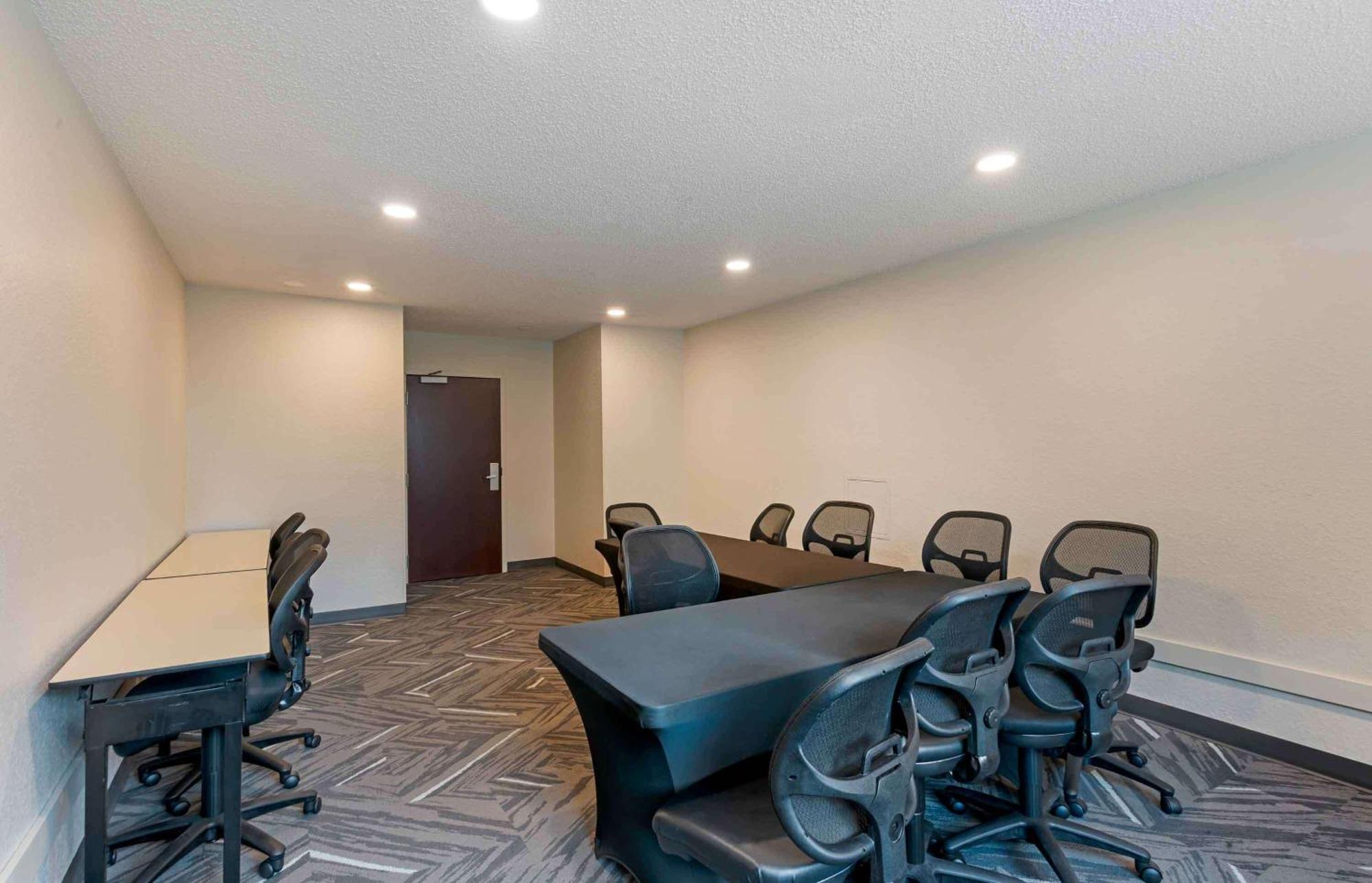 Extended Stay America Suites - Kansas City - Overland Park - Metcalf Ave מראה חיצוני תמונה