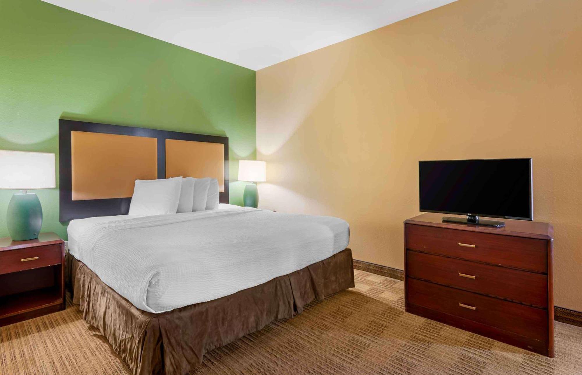 Extended Stay America Suites - Kansas City - Overland Park - Metcalf Ave מראה חיצוני תמונה
