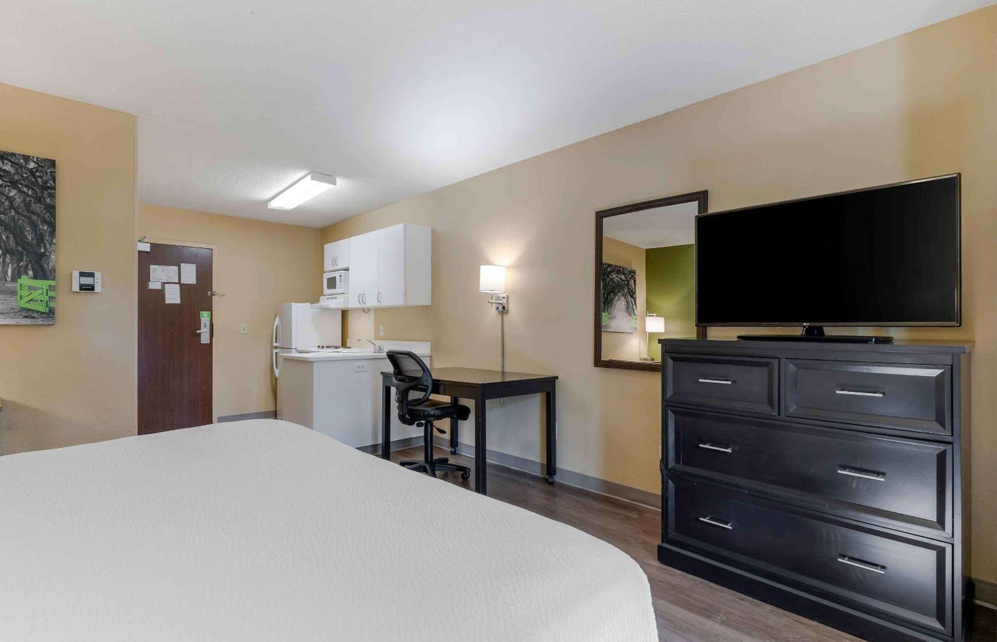 Extended Stay America Suites - Kansas City - Overland Park - Metcalf Ave מראה חיצוני תמונה