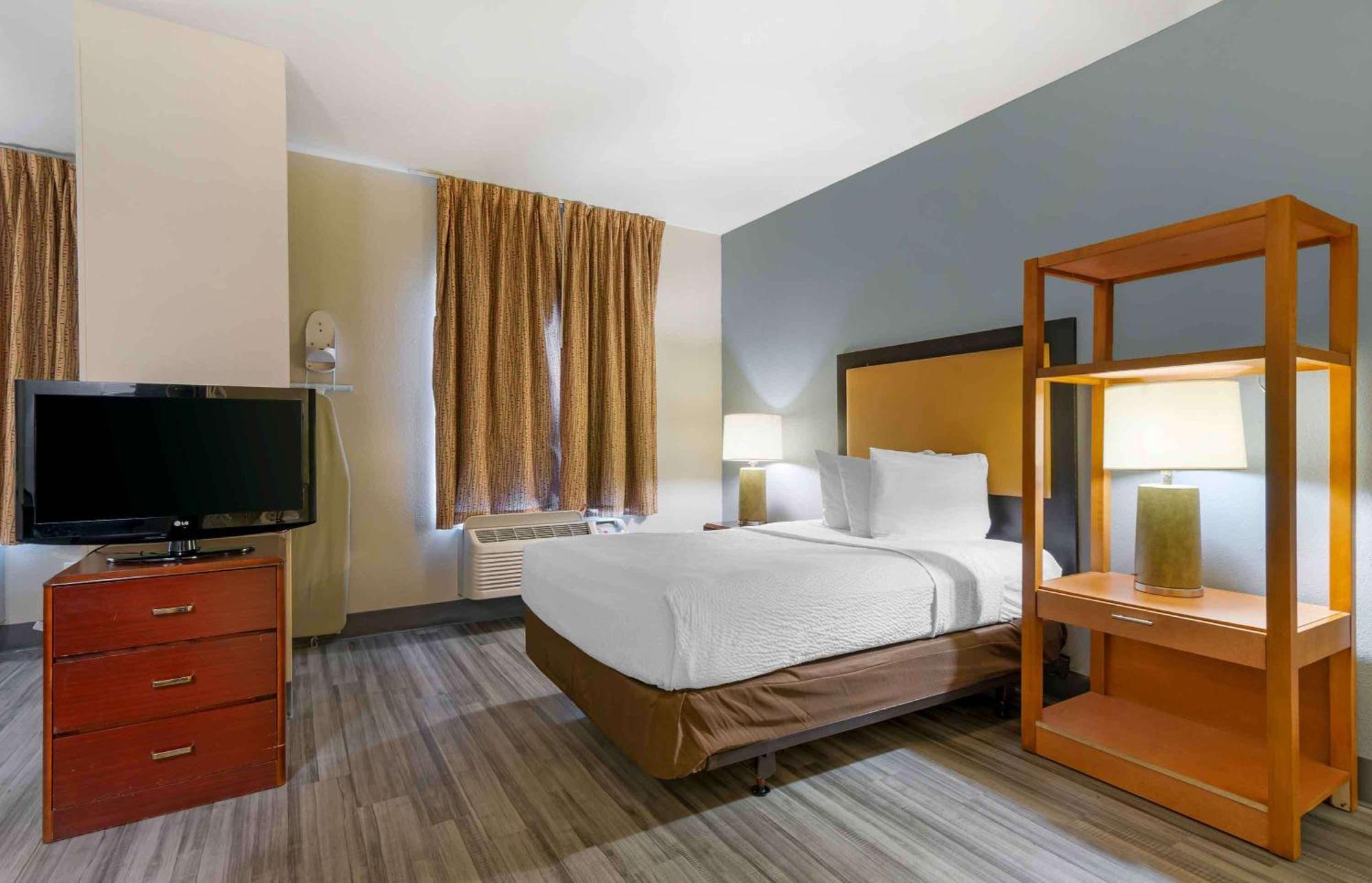 Extended Stay America Suites - Kansas City - Overland Park - Metcalf Ave מראה חיצוני תמונה